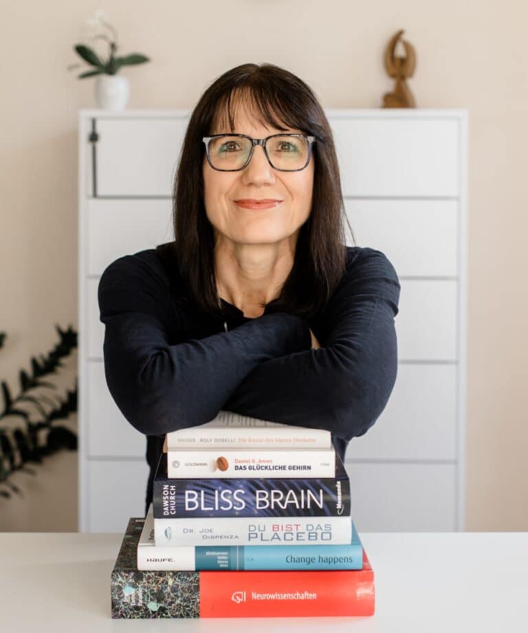 Mag. Dr. Evelyn Popp-Hadalin